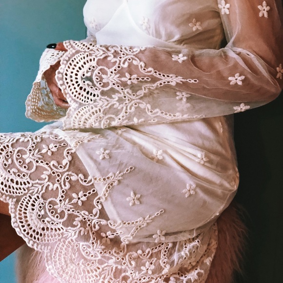 Altar'd State Dresses & Skirts - Lace tea dress